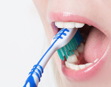 8 Bad Brushing Habits to Break in 2021